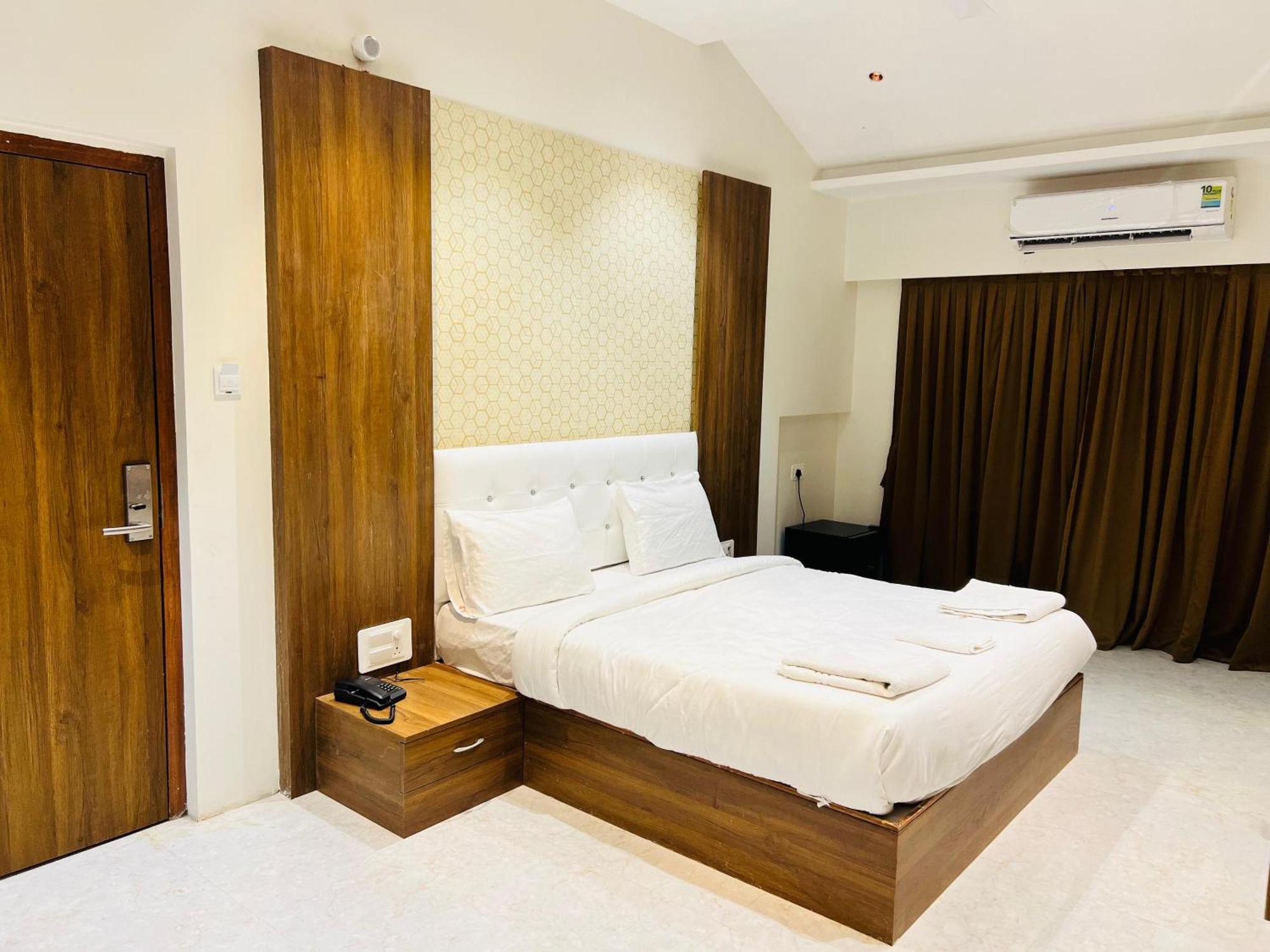 The Grand Leela Resort Khopoli Dış mekan fotoğraf