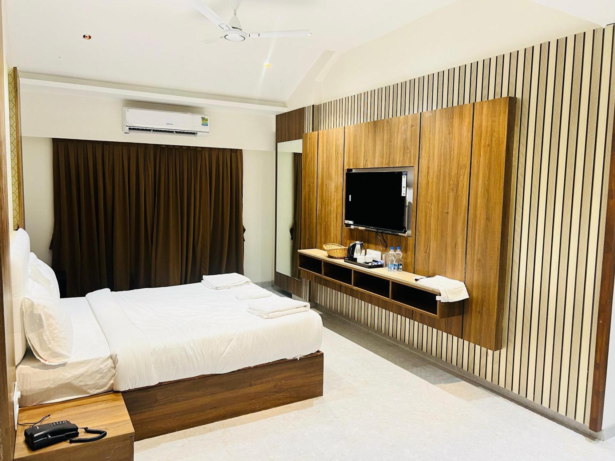 The Grand Leela Resort Khopoli Dış mekan fotoğraf