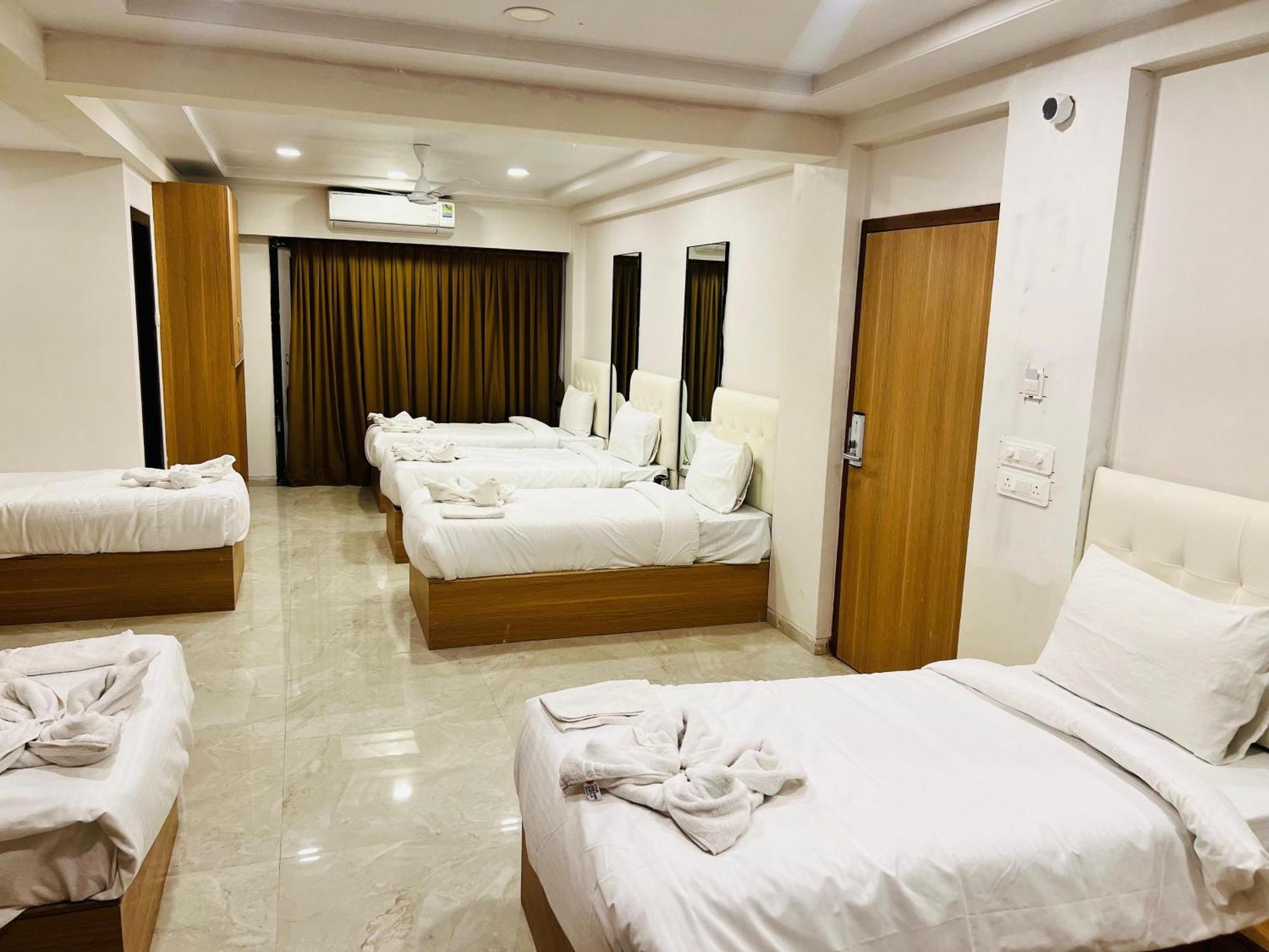 The Grand Leela Resort Khopoli Dış mekan fotoğraf